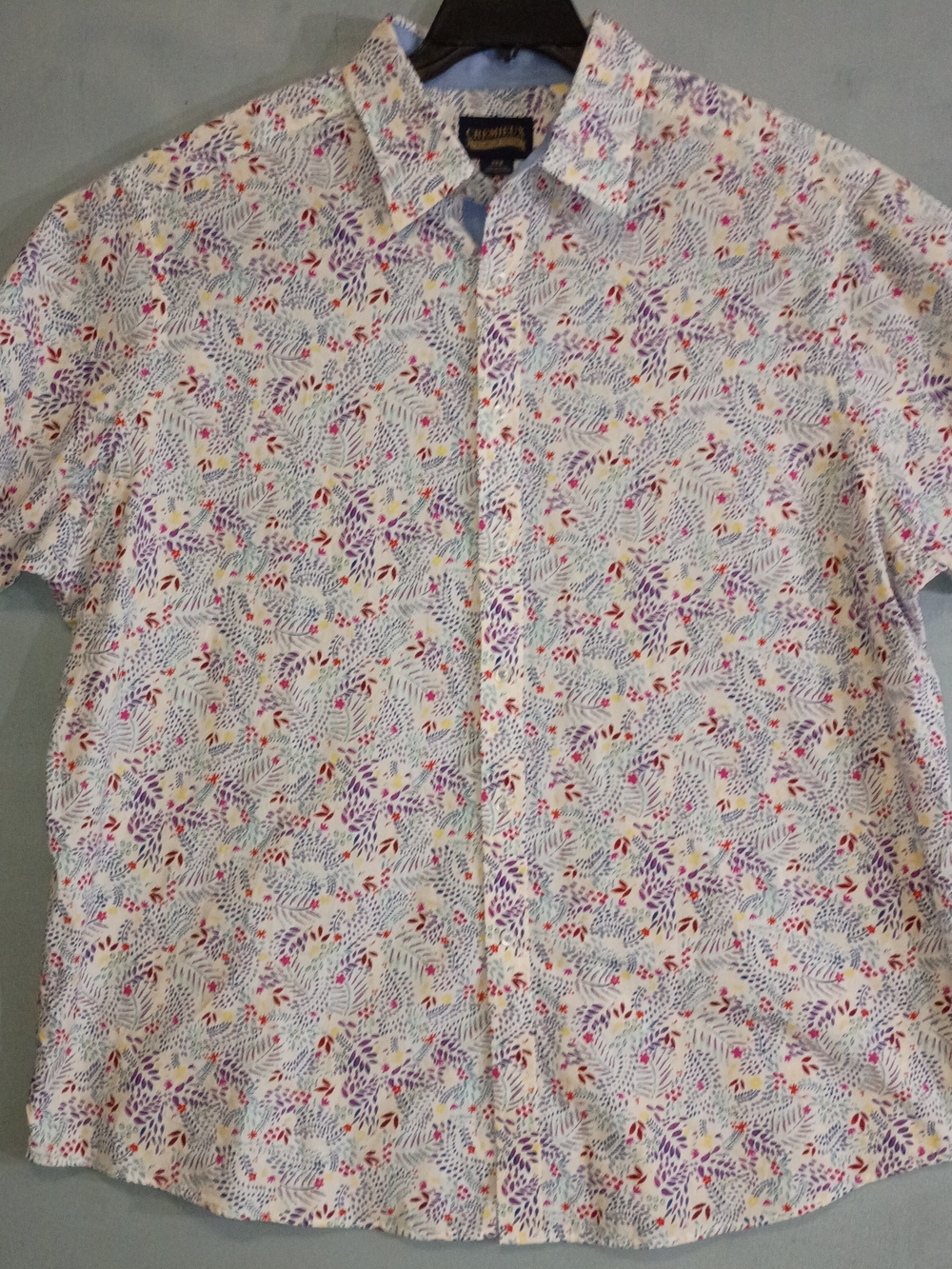 Daniel Cremieux White Short-Sleeve Button-Down with Multicolor Leaf Print